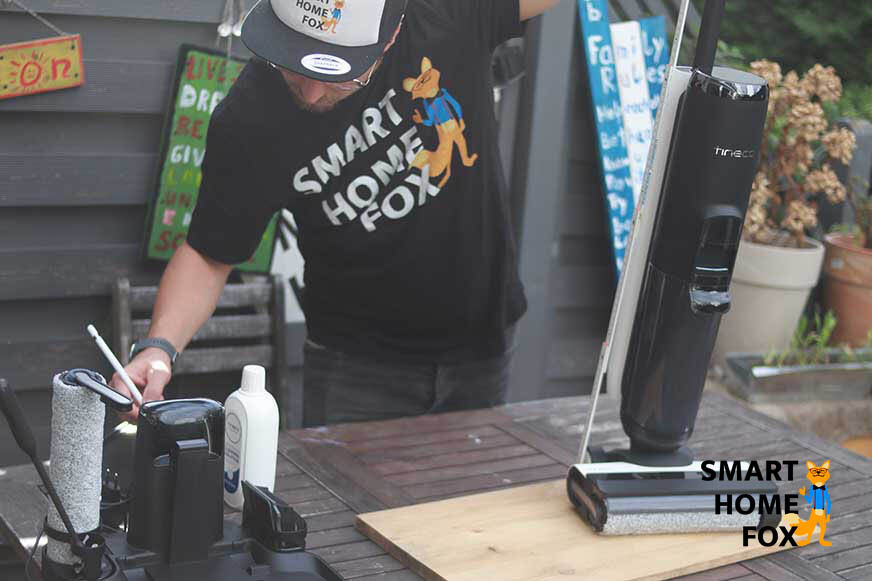 Tineco Floor One S5 beim vermessen